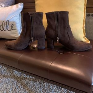 Marc Fisher Chocolate Brown Booties Size 7.5.